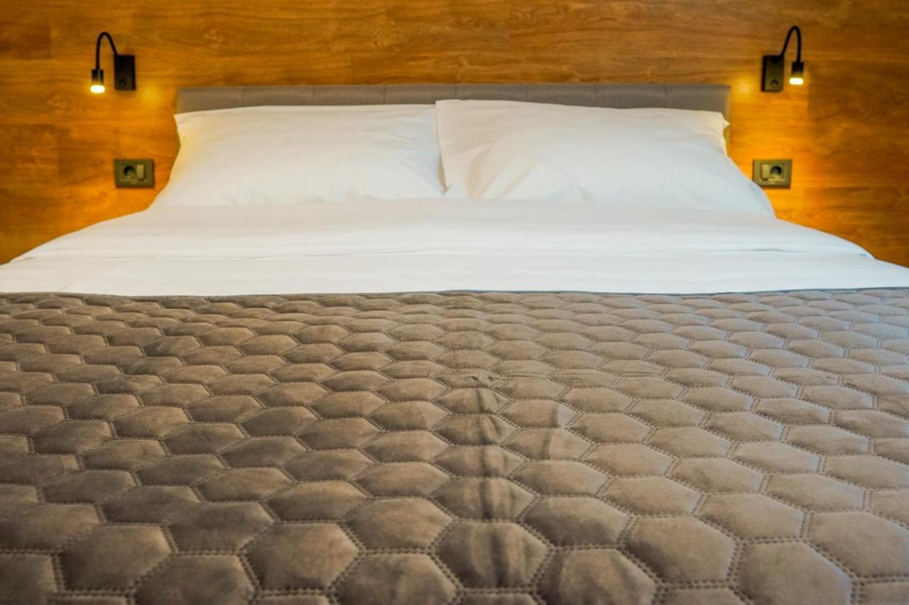 Industrial Belisce Bed & Breakfast ภายนอก รูปภาพ
