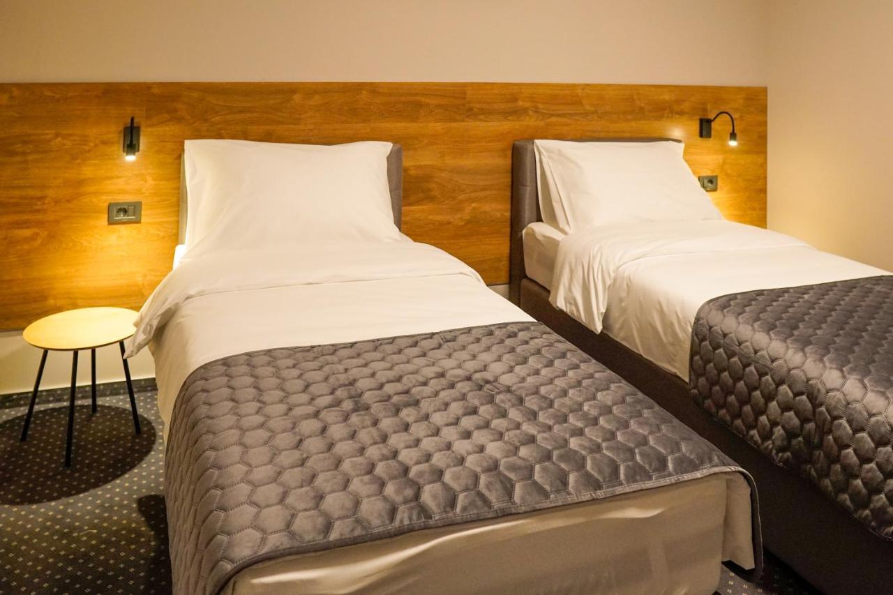 Industrial Belisce Bed & Breakfast ภายนอก รูปภาพ